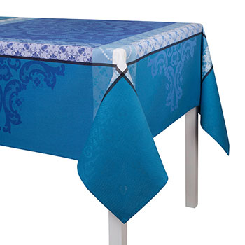 Azulejos Tablecloth - China Blue