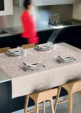 Ellipse Sea Salt Tablecloth