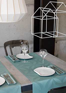 Ellipse Celadon Runner