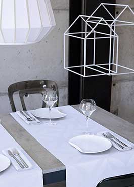 Ellipse White Runner