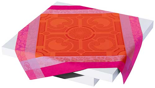 Jardin Royal Nasturtium Tablecloth